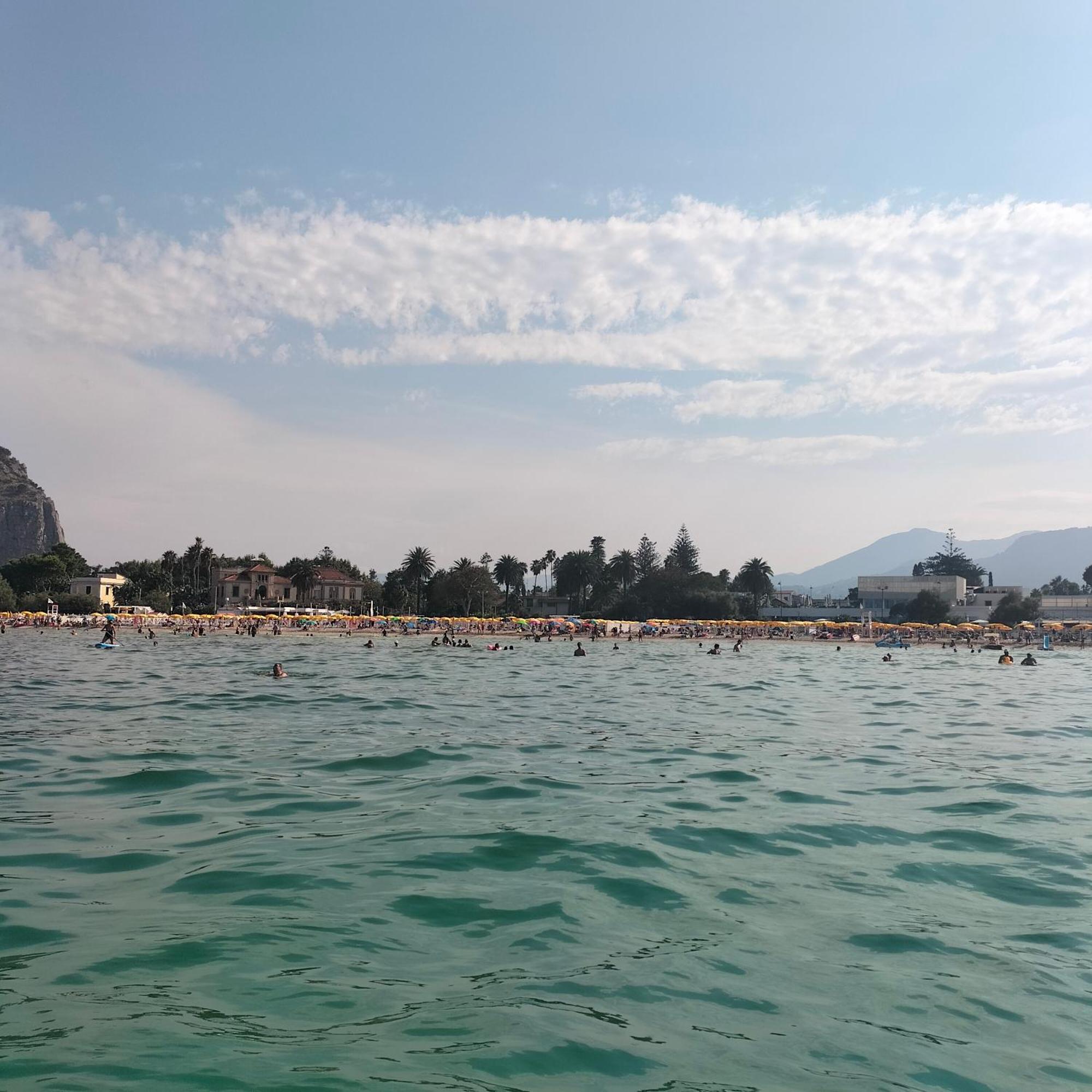 Вилла Garden House Mondello Палермо Экстерьер фото